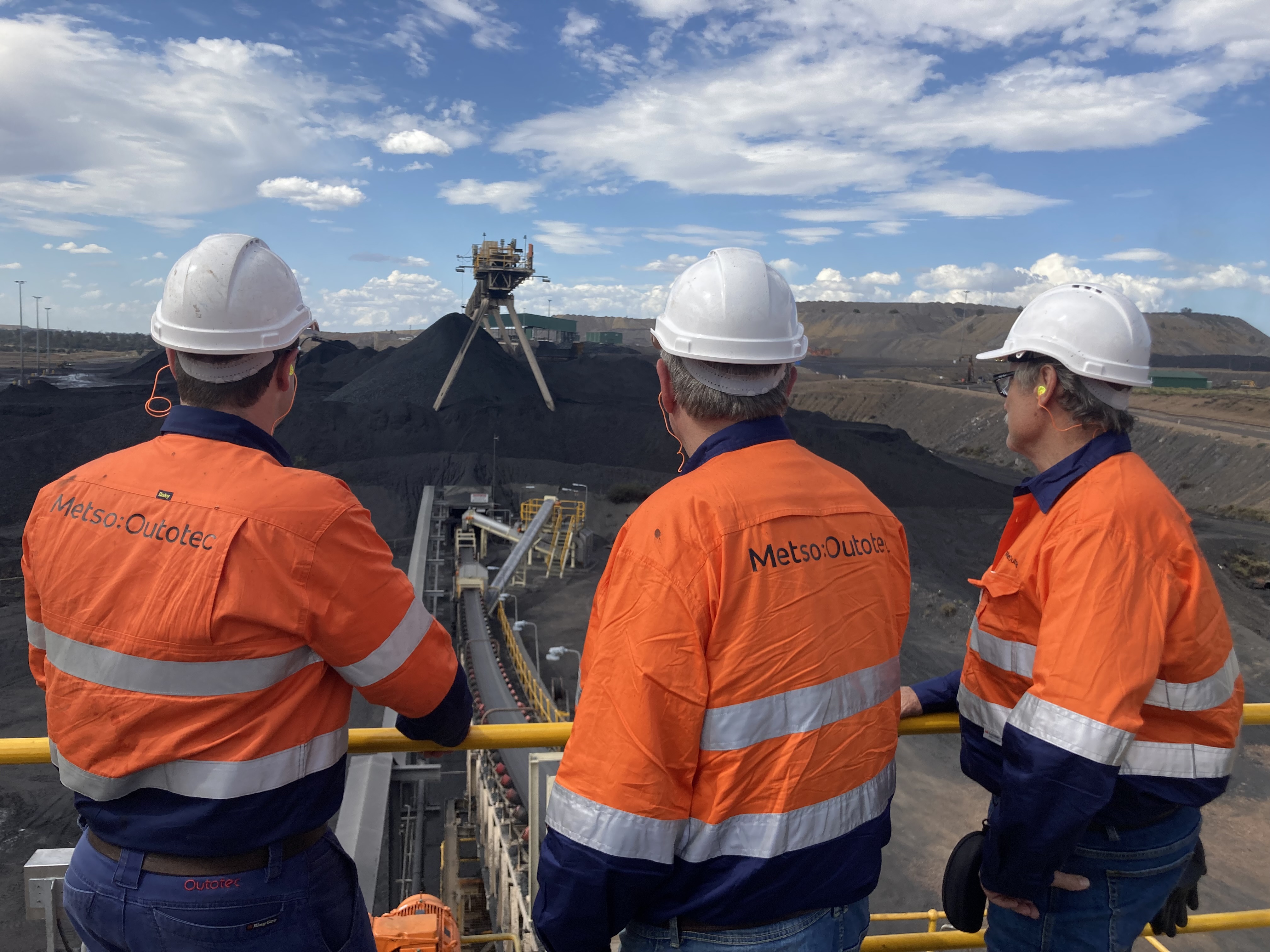 Metso Outotec employees at Jellinbah mine