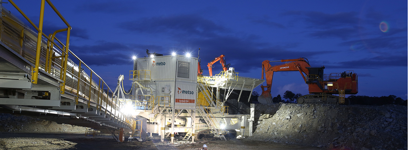 Night picture from Boral's Peppertree Quarry with LT160