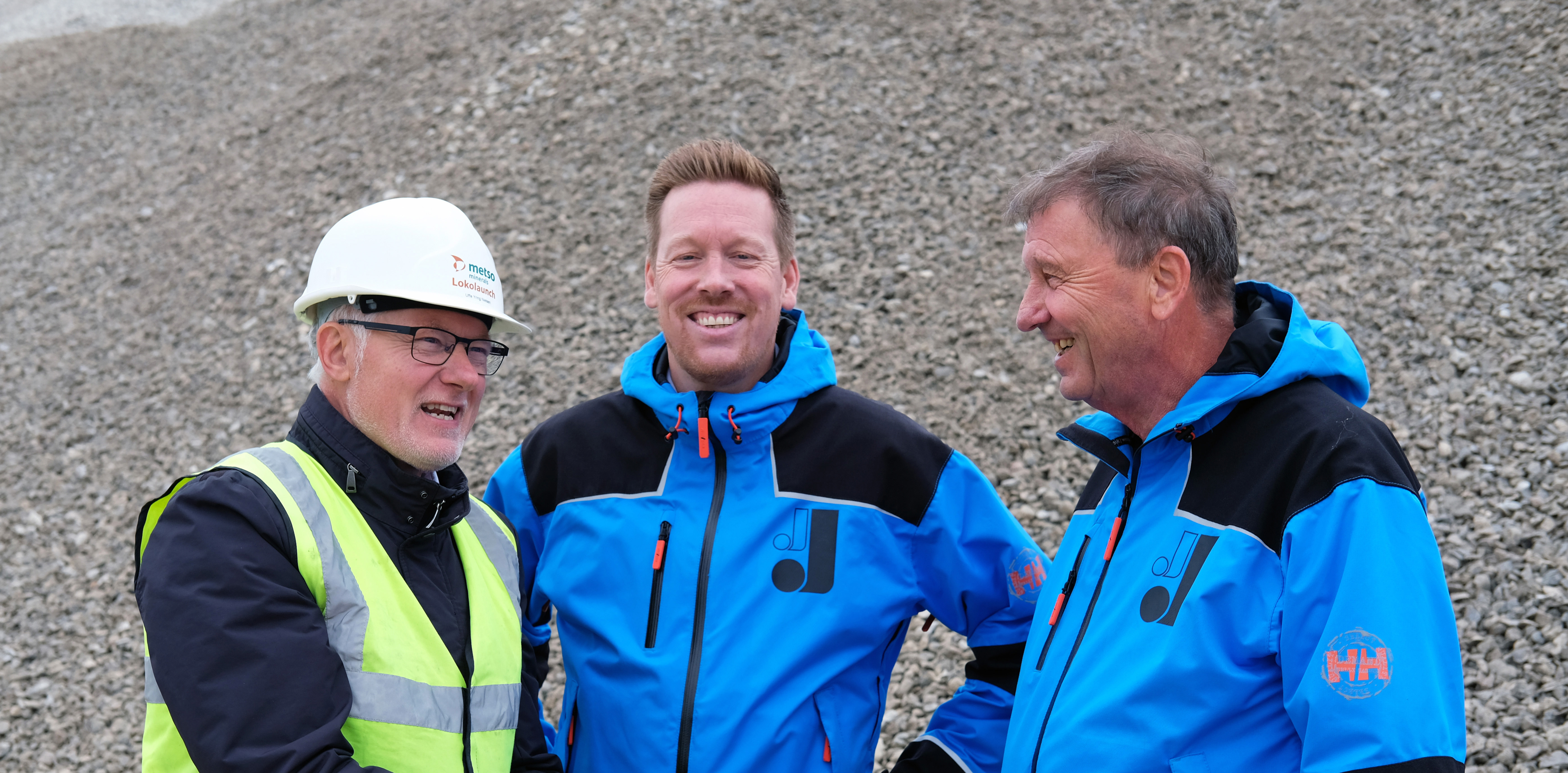 Three smiling employees at the Roskilde quarry