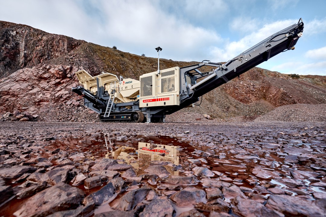 Nordtrack™ J127 mobile jaw crusher.