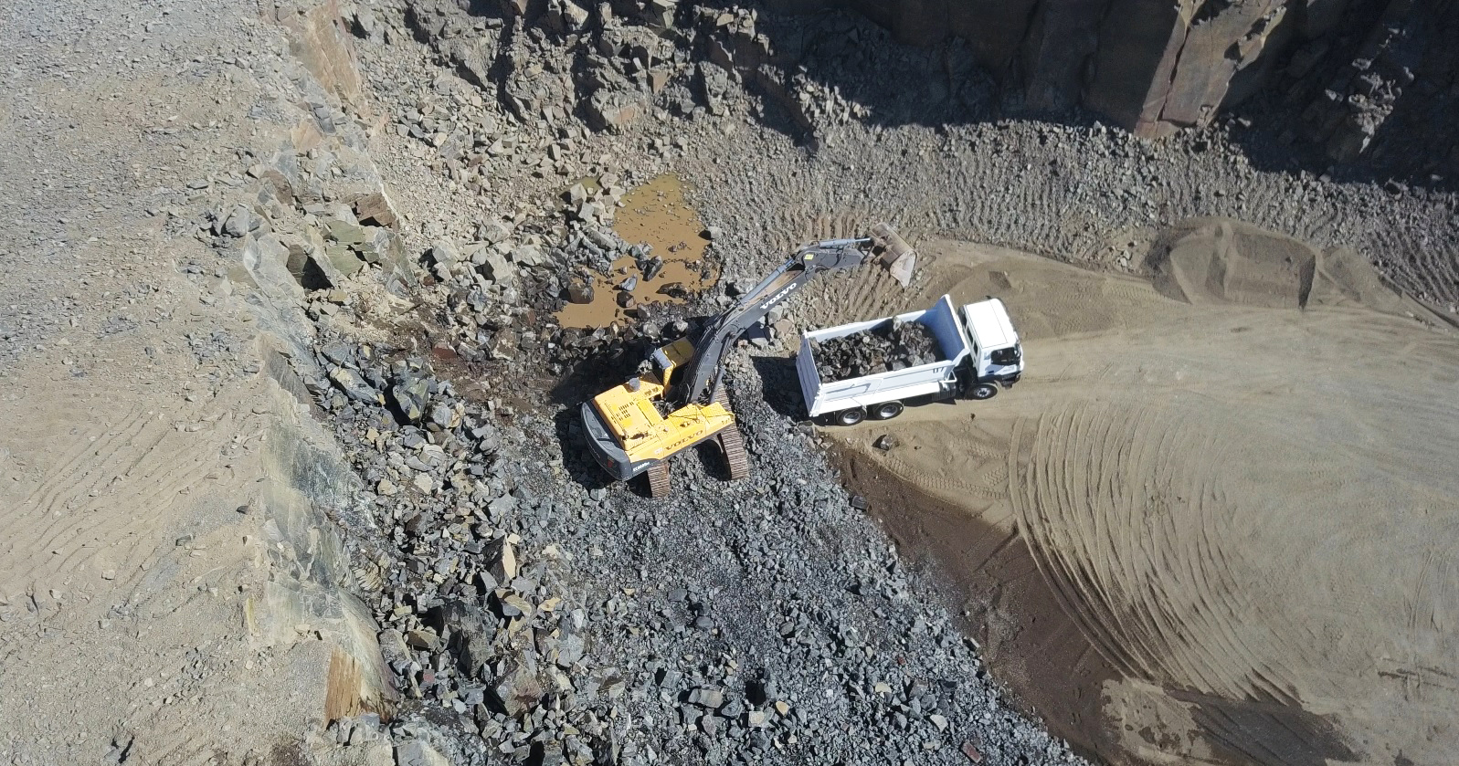 Aerial view at the Borborema quarry