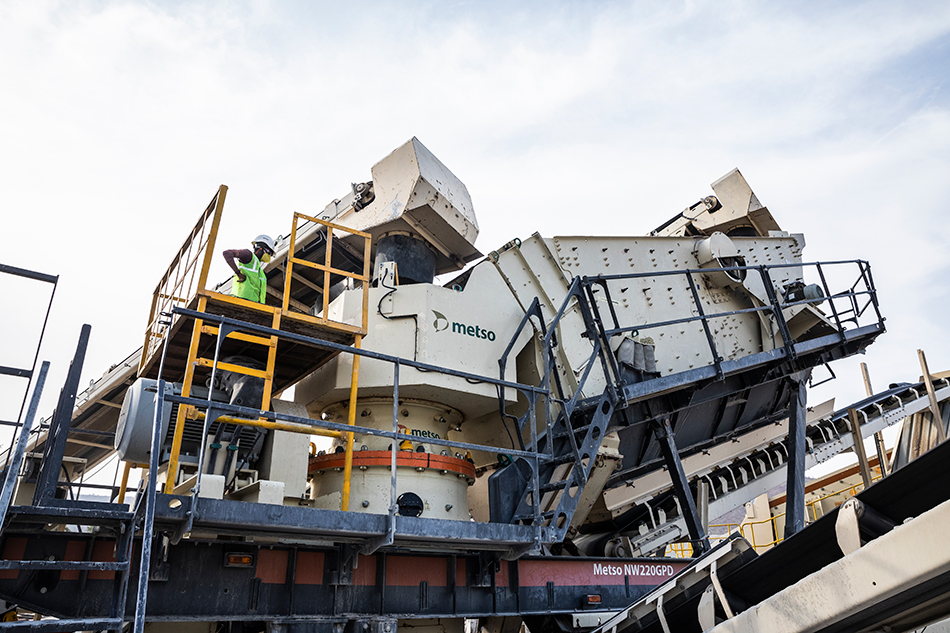 Metso’s Nordwheeler plant pictured at Ravitej Projects' quarry.