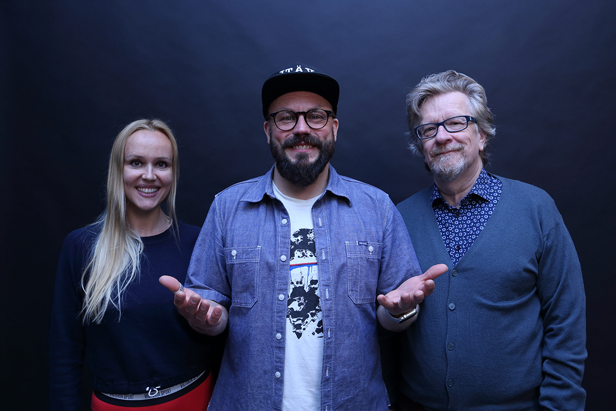 Studio Planet podcast host Riku Rantala with guest speakers.